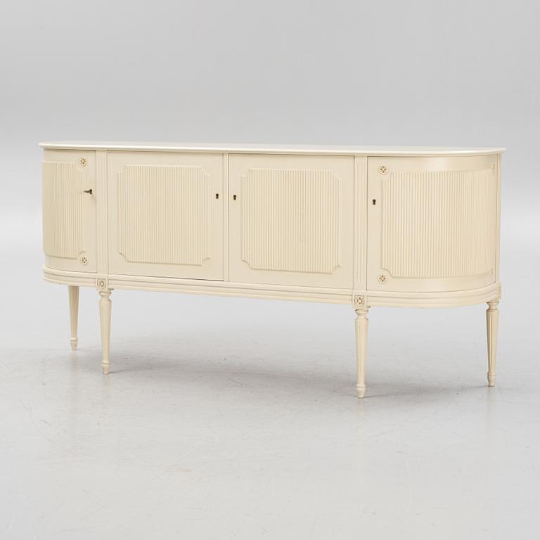 Sideboard, gustaviansk stil, 1900-talets senare del.