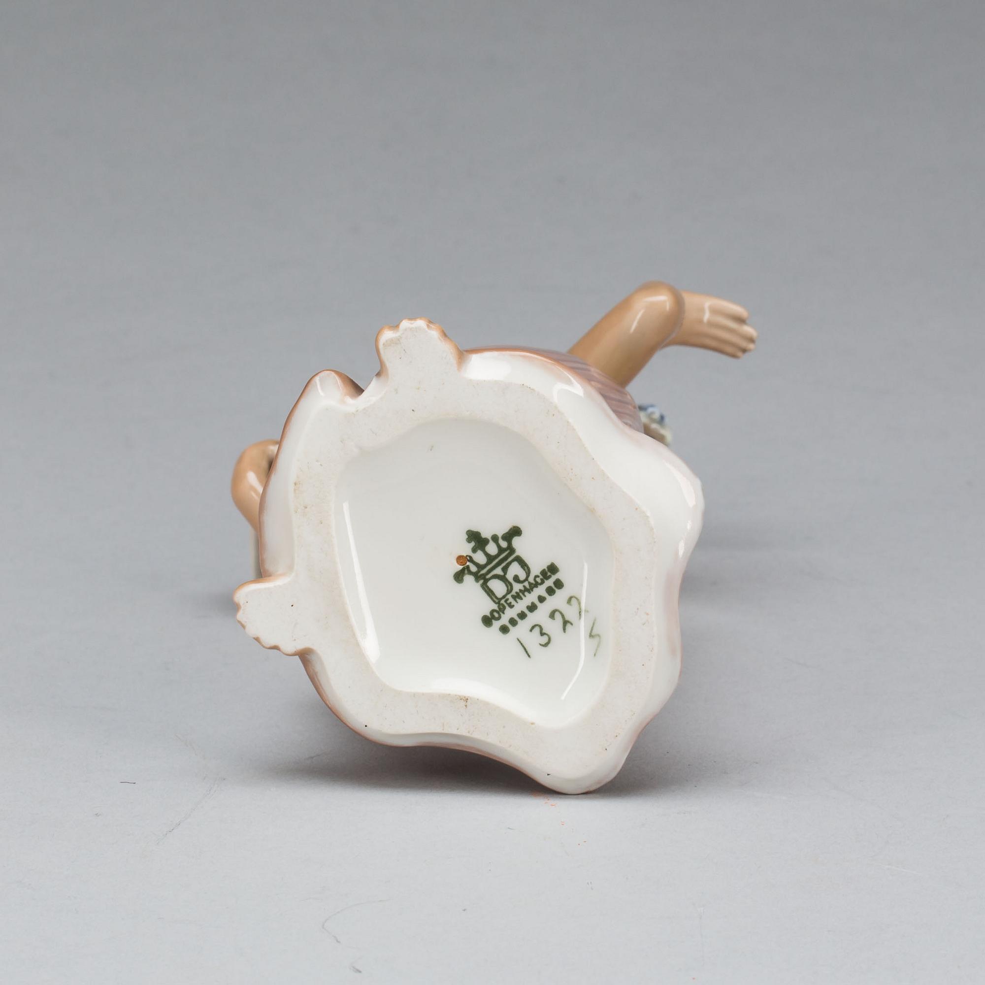 FIGURIN, porslin, Dahl Jensen.