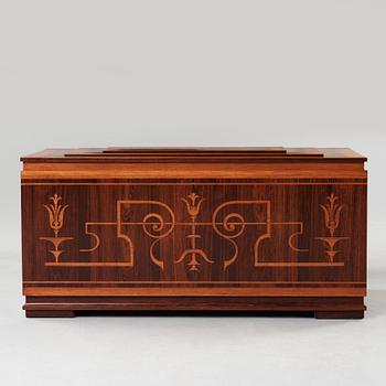SWEDISH GRACE, kista, 1920-30-tal.