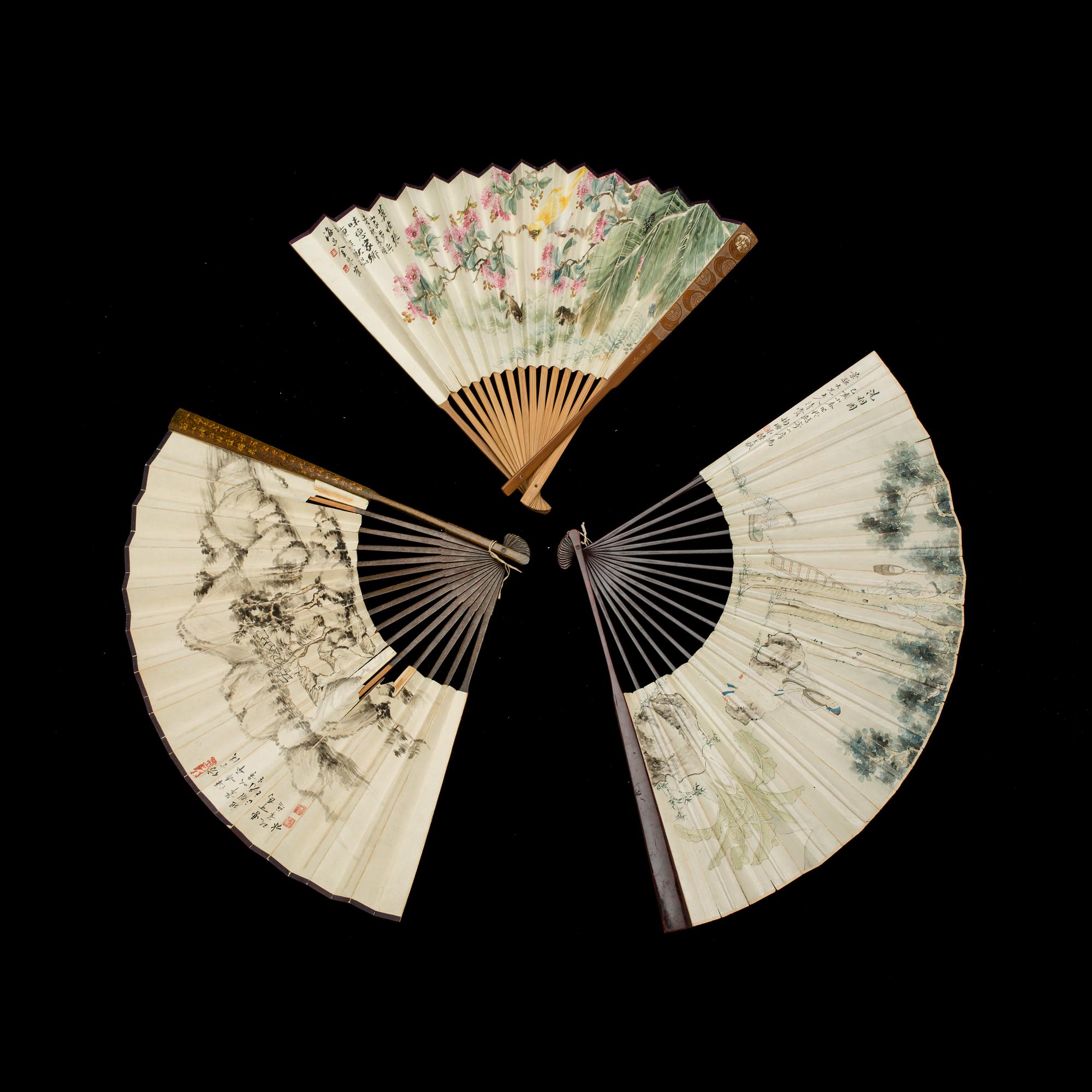 SOLFJÄDER, 3 st, Kina, 1800-tal.