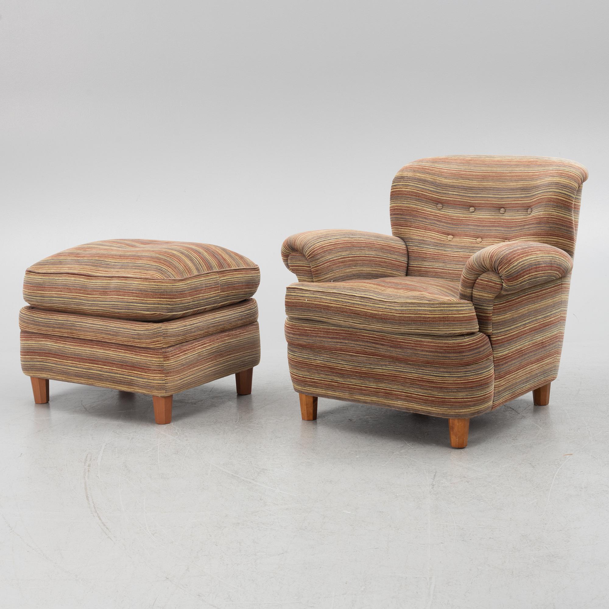 Josef Frank, fåtölj, modell 568, med fotpall, Firma Svenskt Tenn.