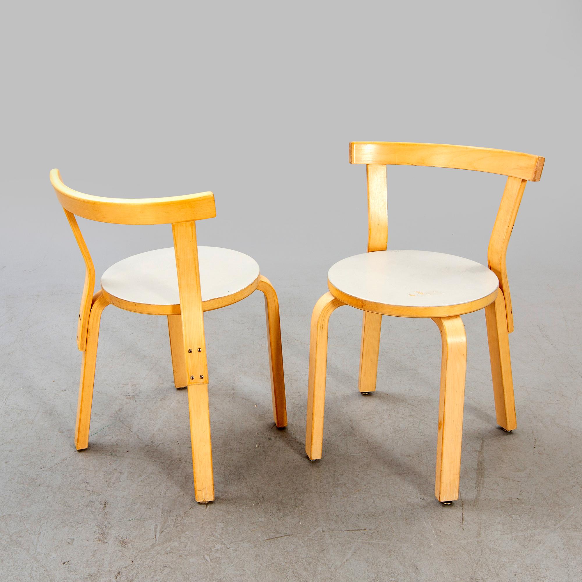 Alvar Aalto, chairs, 2 pcs, model 68, 1960s, Finland.
