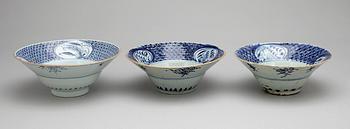 SKÅLAR, 3 st, porslin, 1600/1700-tal Kina.