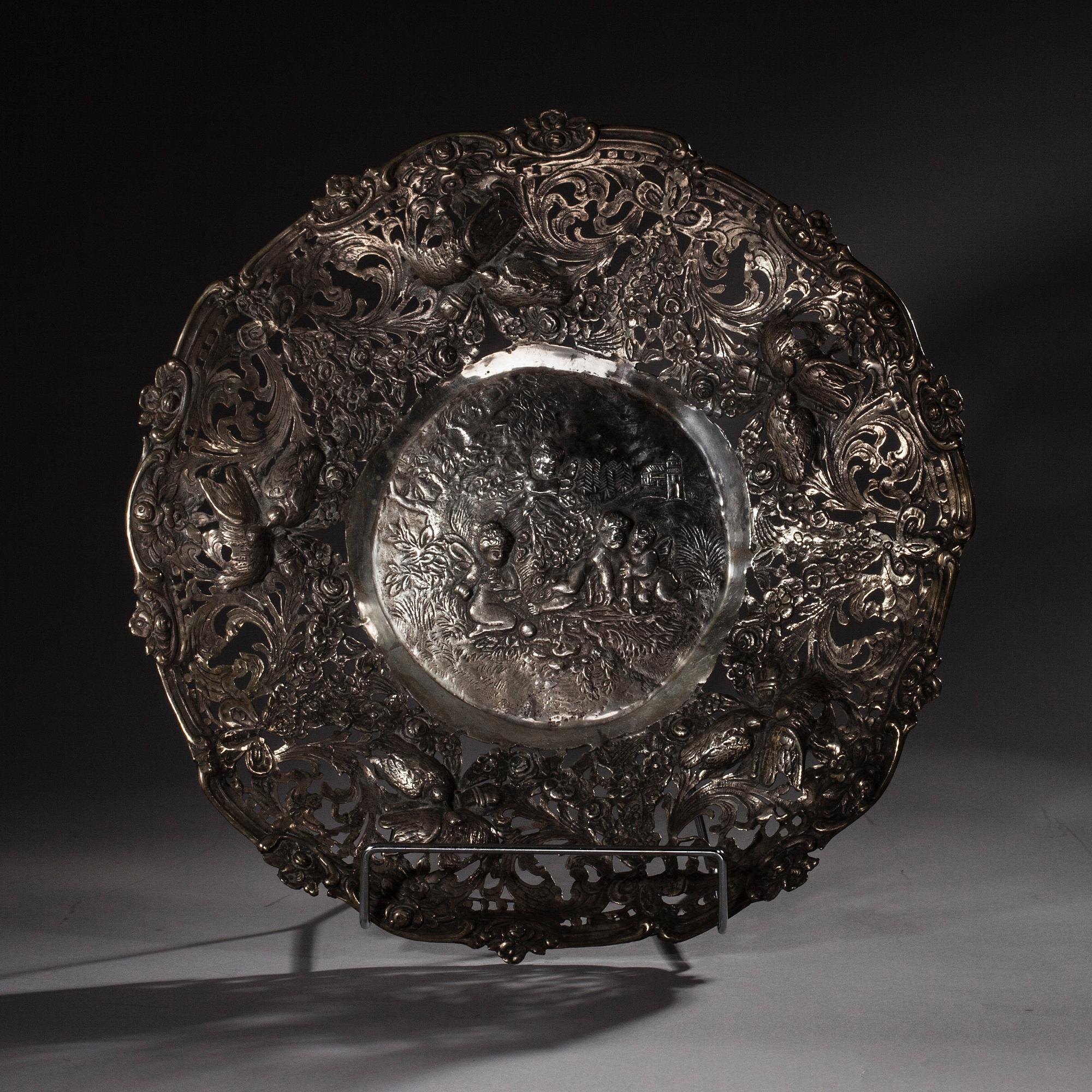 SKÅL, silver, Reino Johannes Harju, Helsingfors 1971. Vikt ca 678 g.