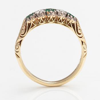 Sormus, 14K kultaa, timantteja n. 0.20 ct yht ja smaragdeja.