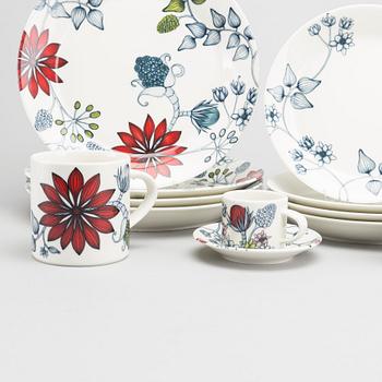 29 PCS PORCELAIN SERVICE, "Runo" Arabia,
