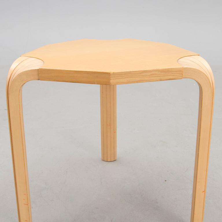 ALVAR AALTO, pall "X602", Artek.