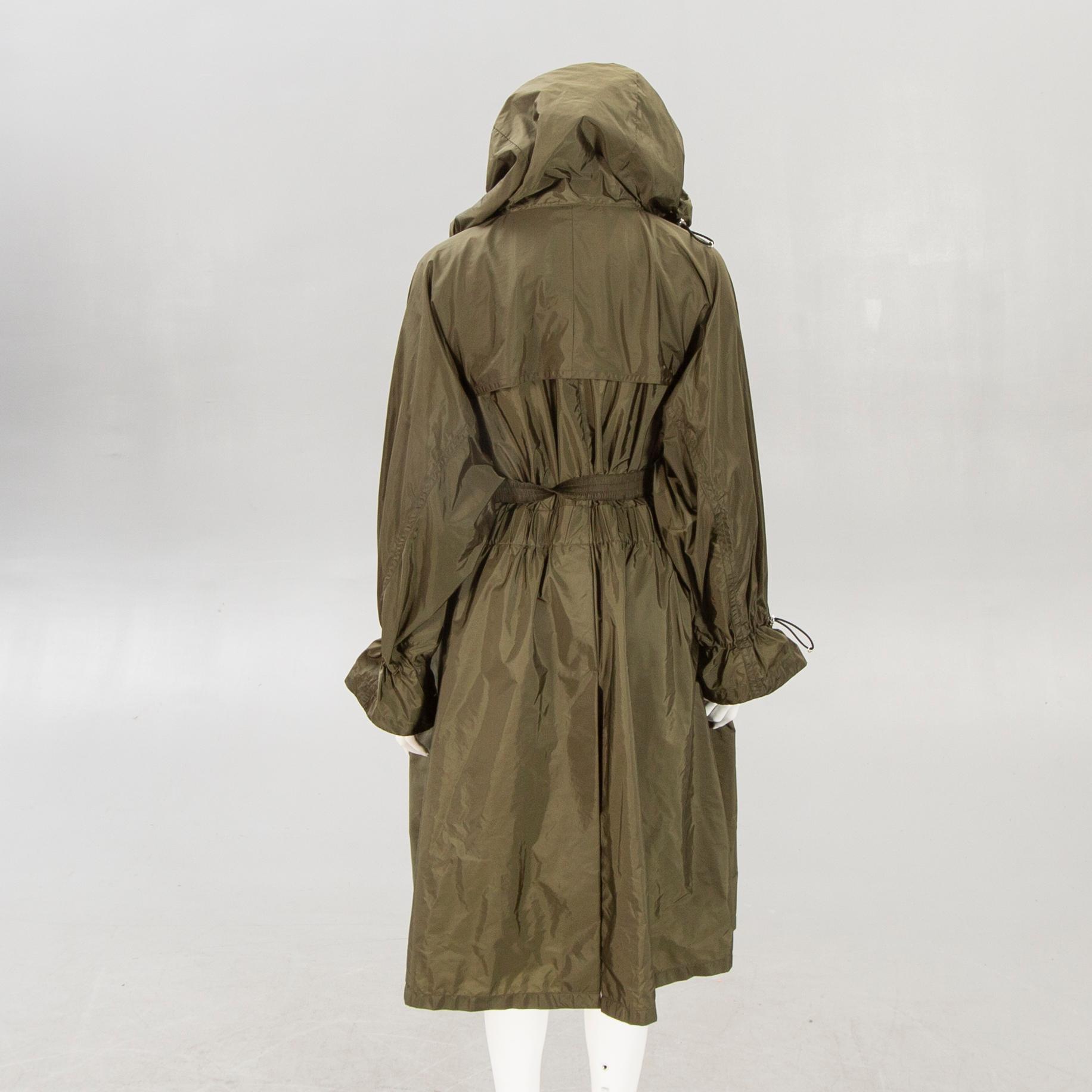 A Moncler Washington long parka  jacket size 2 (M).