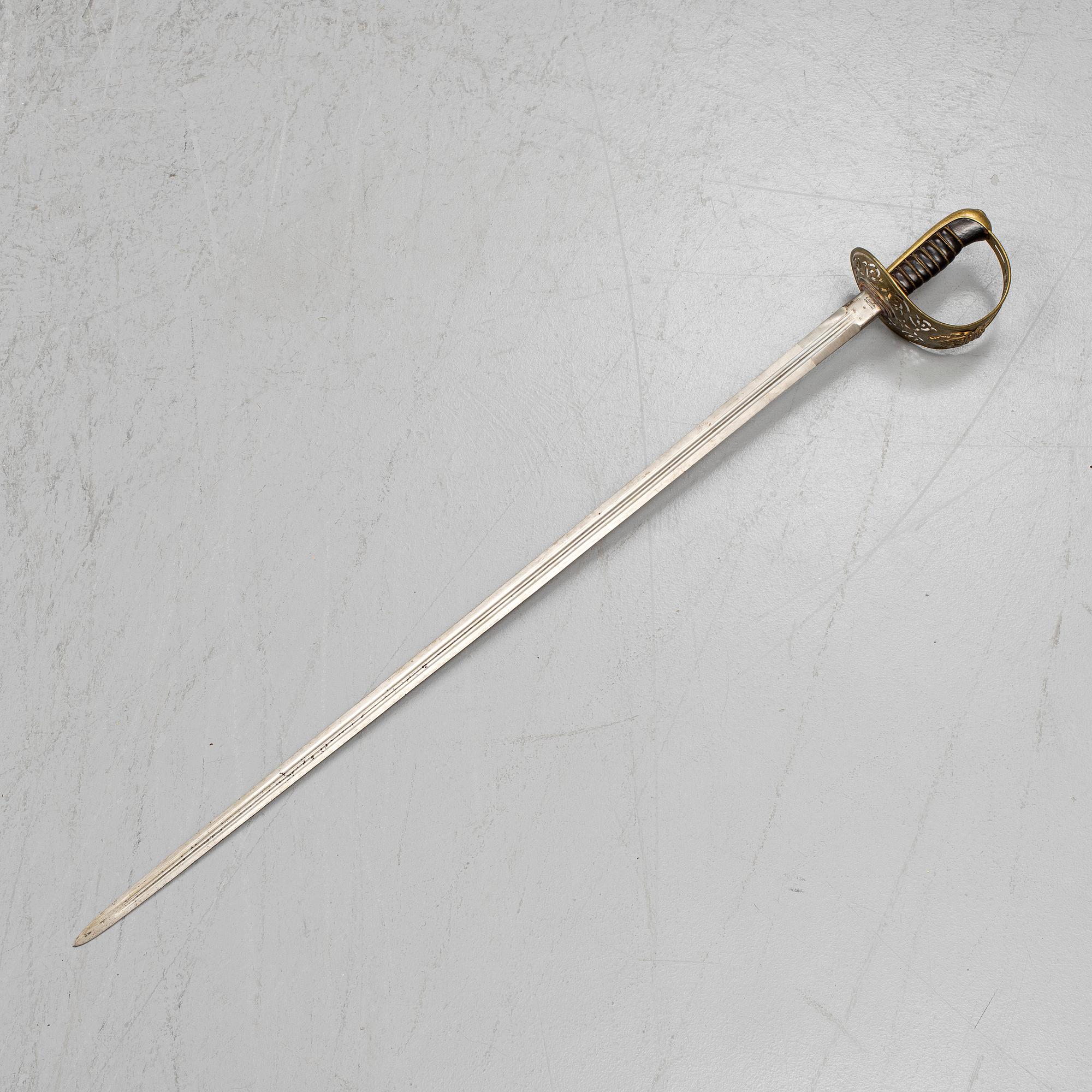 A Swedish cavalry officer's sword 1893 pattern.