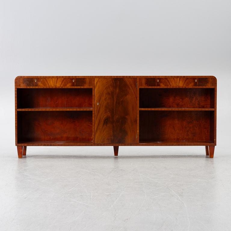 Bokhylla, modell 138, Axel Ståhls Möbelfabriks AB, Vimmerby, 1930/40-tal.