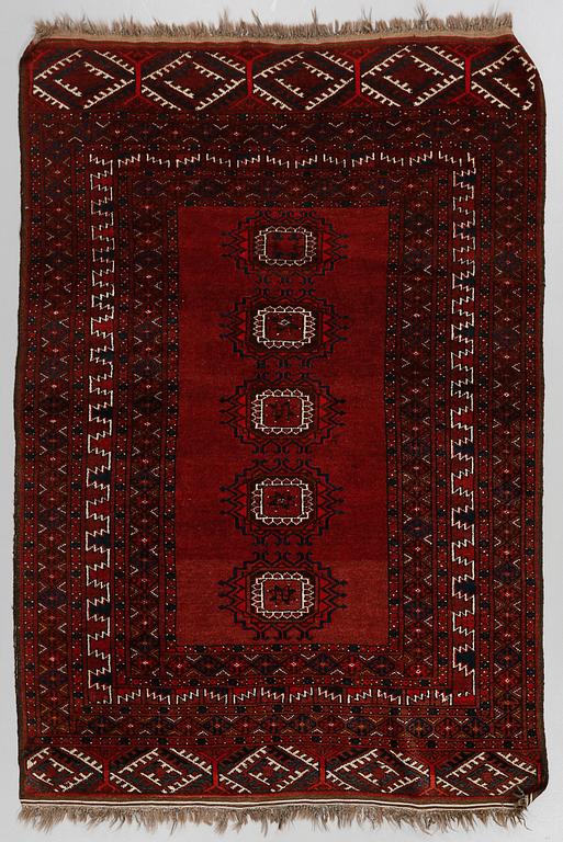 MATTA, Turkmen, old, 189 x 137 cm.