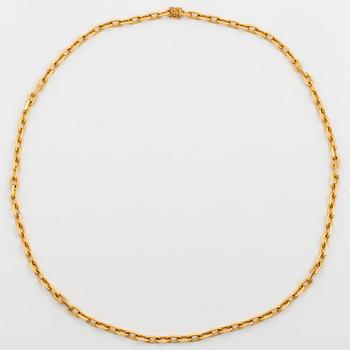 A Cartier necklace in 18K gold.