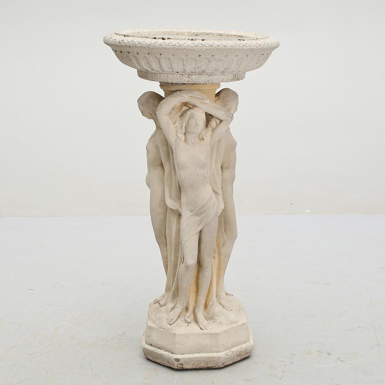 FÅGELBAD, gjuten stenmassa, 1900-talets andra hälft.