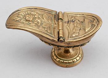 OBLATASK, mässing, 1700-tal.