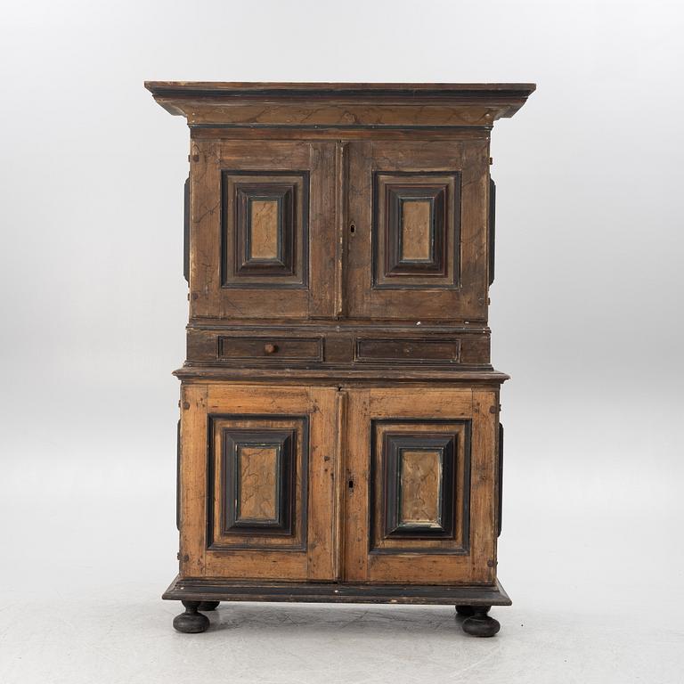 Cabinet, late Baroque, second half of the 18th century.