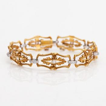 An 18K gold bracelet with diamonds ca. 0.56 ct in total. United kingdom.