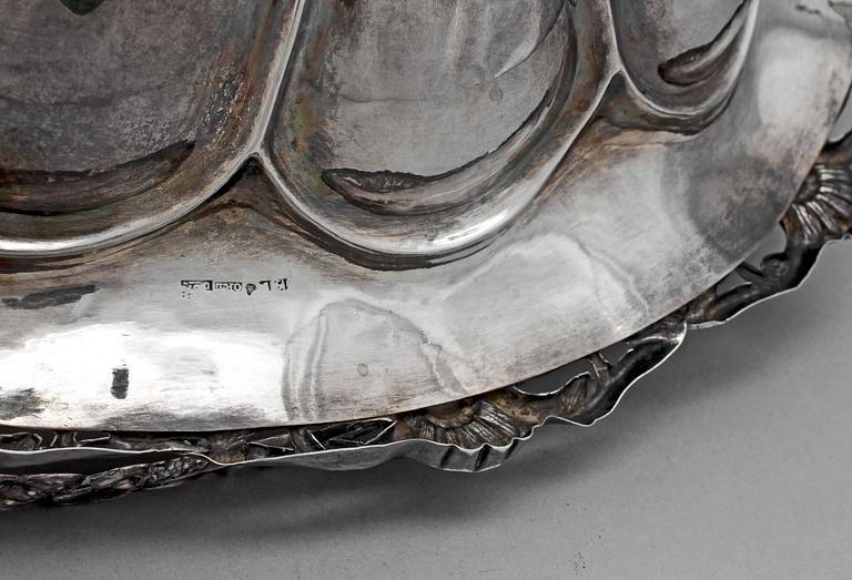 PARTI SILVER, 4 delar, silver, bl a CG Hallberg, Stockholm. 1900-tal. Tot ca 750 g.
