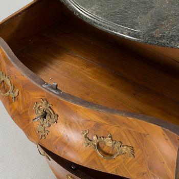 A rococo chest of drawers by Johan Jacob Eisemblätter, Stockholm 1760- 1813.