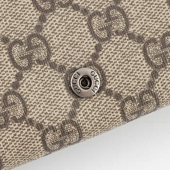 Gucci, "Dionysus chain wallet".