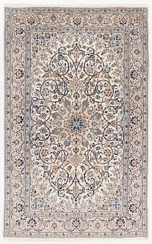 Matta, Nain ca 255 x 162 cm.