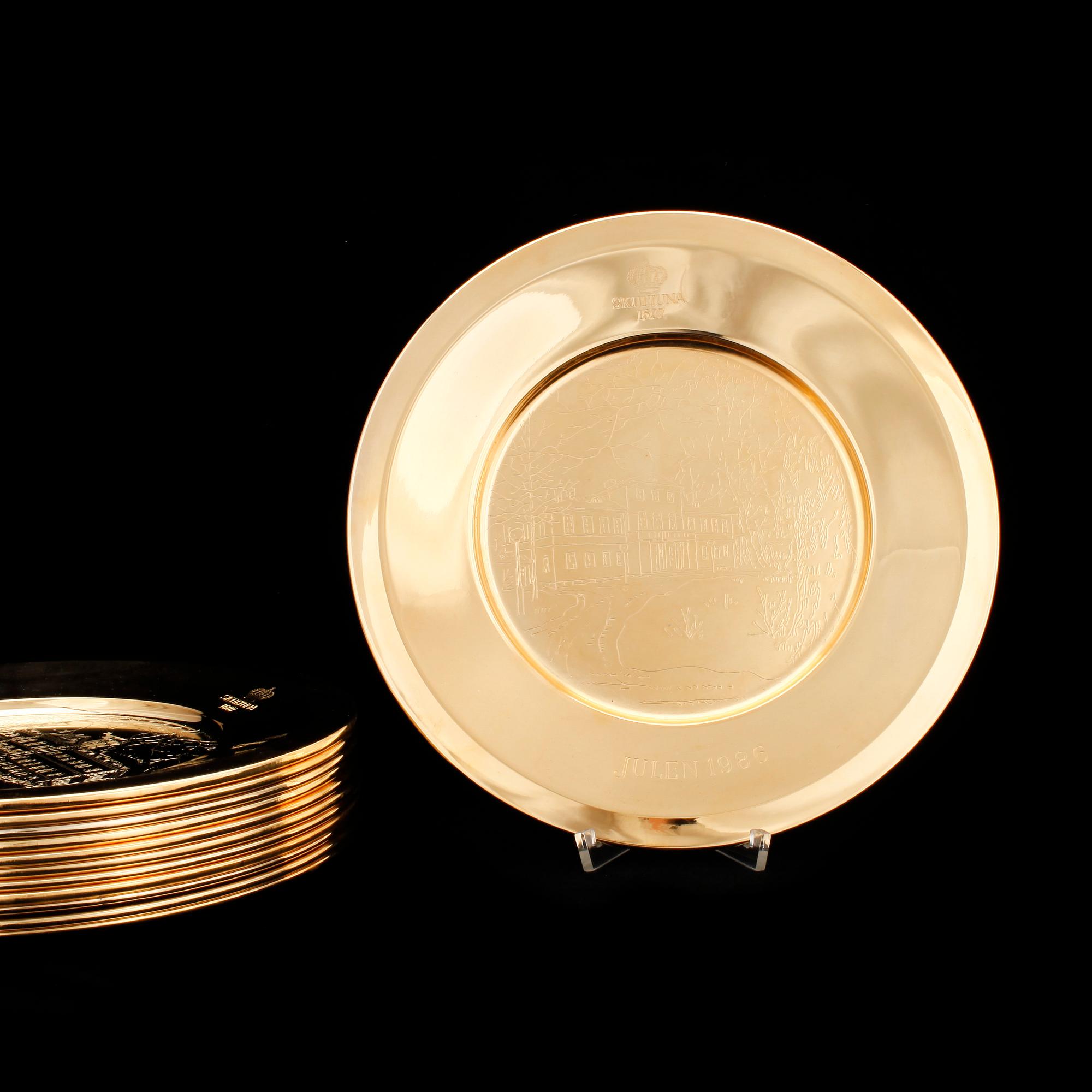 TALLRIKAR, 12 st, mässing, Skultuna, 1900-talets andra hälft.