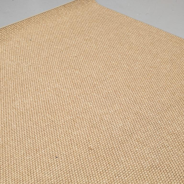 A CARPET, sisal, ca 248 x 249 cm.