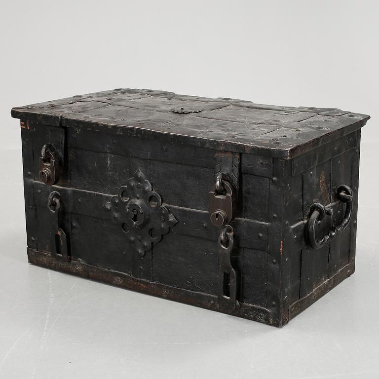 KASSAKISTA, järn, 1700-tal.
