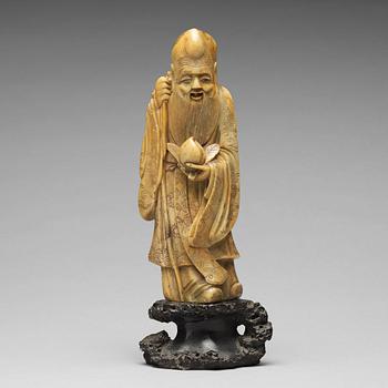 A Chinese soapstone sculpture of Laotzi, late Qing dynasty, circa 1900.