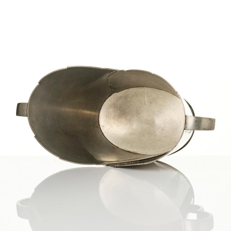 Guldsmedsaktiebolaget (GAB), a jardinière, Stockholm, 1933.