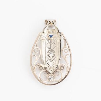 Brilliant cut and rose cut diamond pendant.