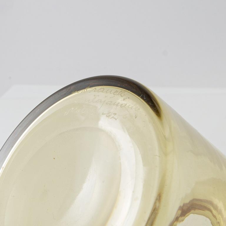 Kaj Franck, decanter with stopper Nuutajärvi/Notsjö Finland dated 62.