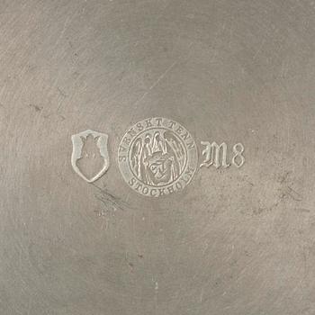 Firma Svenskt Tenn, a lidded pewter box, Stockholm, 1938.