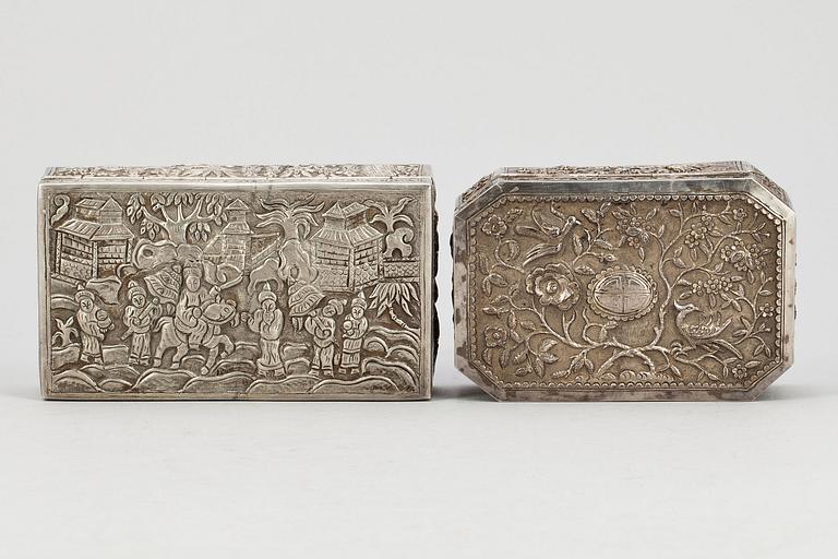 ASKAR, 2 st, silver, Asien. Tot vikt ca 382g.