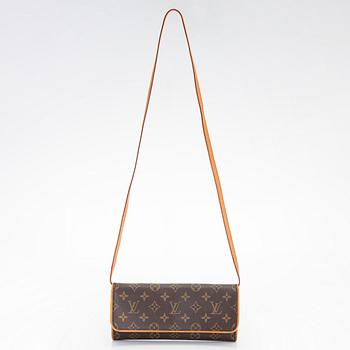 Louis Vuitton,"Pochette Twin GM" laukku.