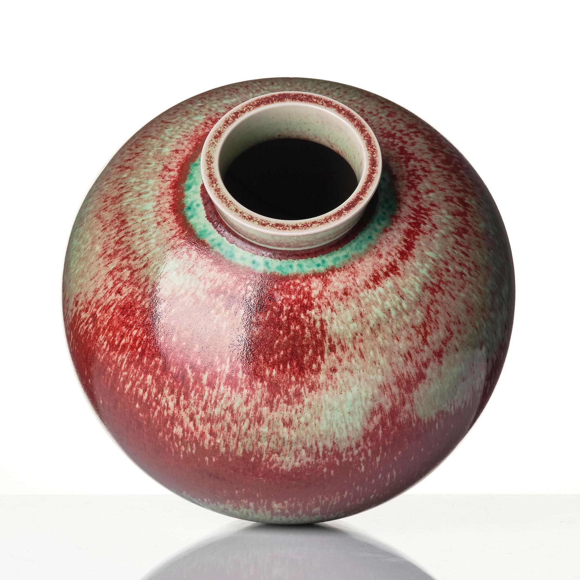 Berndt Friberg, a stoneware vase, Gustavsberg Studio 1962.