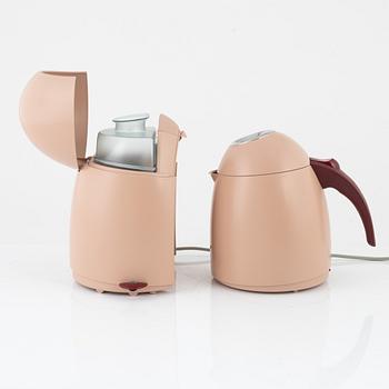A coffee maker and coffee pot, Alessi/Philips.