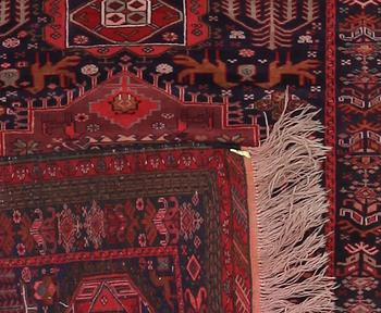 MATTA, orientalisk, old. 145 x 130 cm.