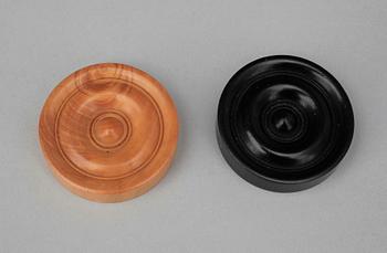 BRÄDSPELSMARKER 15+15 st, 1800-tal.