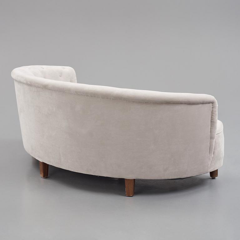 A Swedish Modern sofa, 1930-40s.