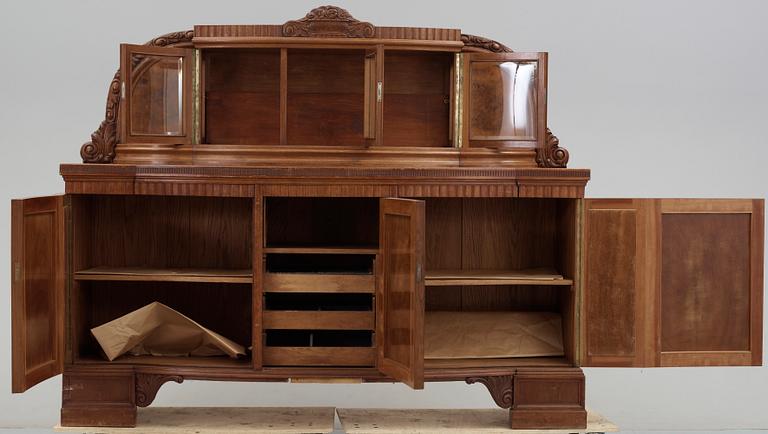 BUFFÉ, jugend, 1900-talets början.