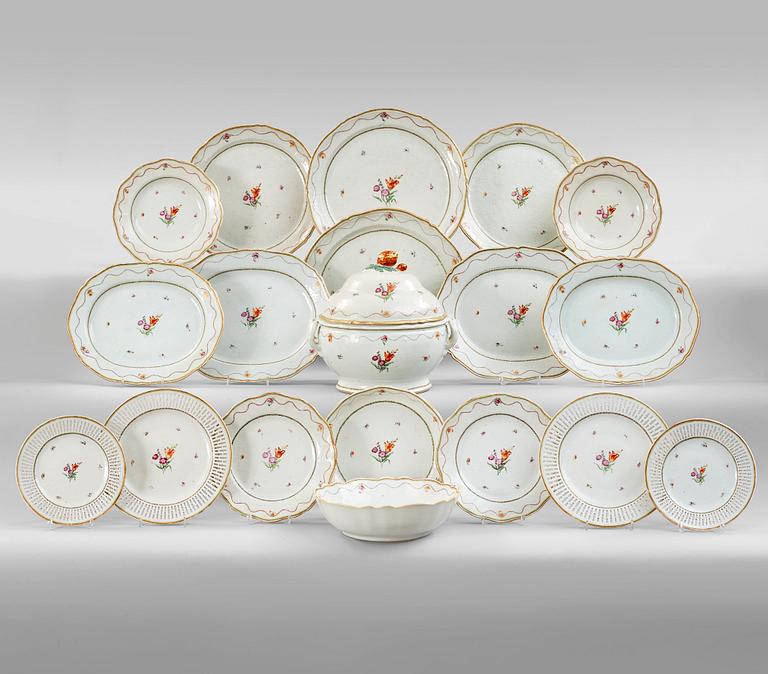 A famille rose dinner service, Qing dynasty, Qianlong (1736-95). (73 pieces).