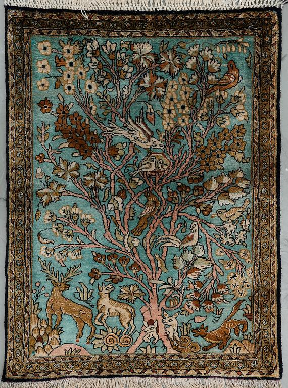 MATTA, old silke Ghom. Ca 78x58 cm.