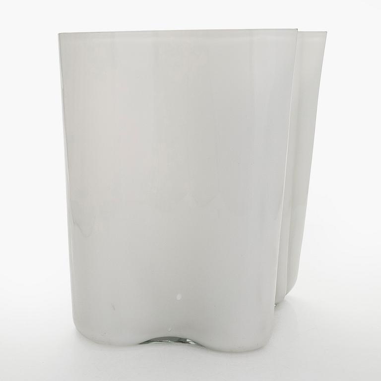 Alvar Aalto, maljakko, malli 3031.