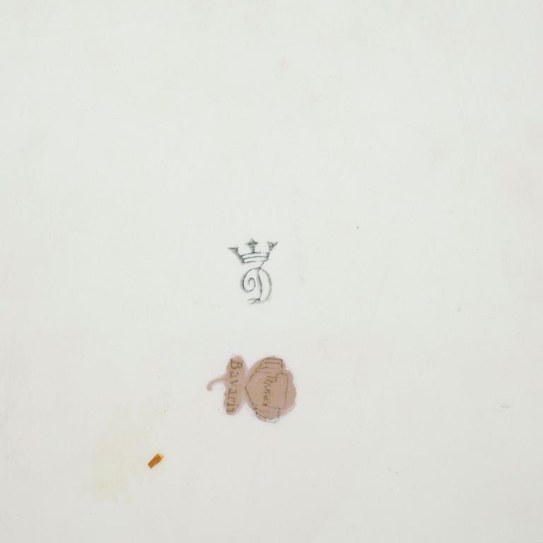 CREMEKOPPAR MED BRICKA, 12+1st, porslin, Dresden, 1800-tal.