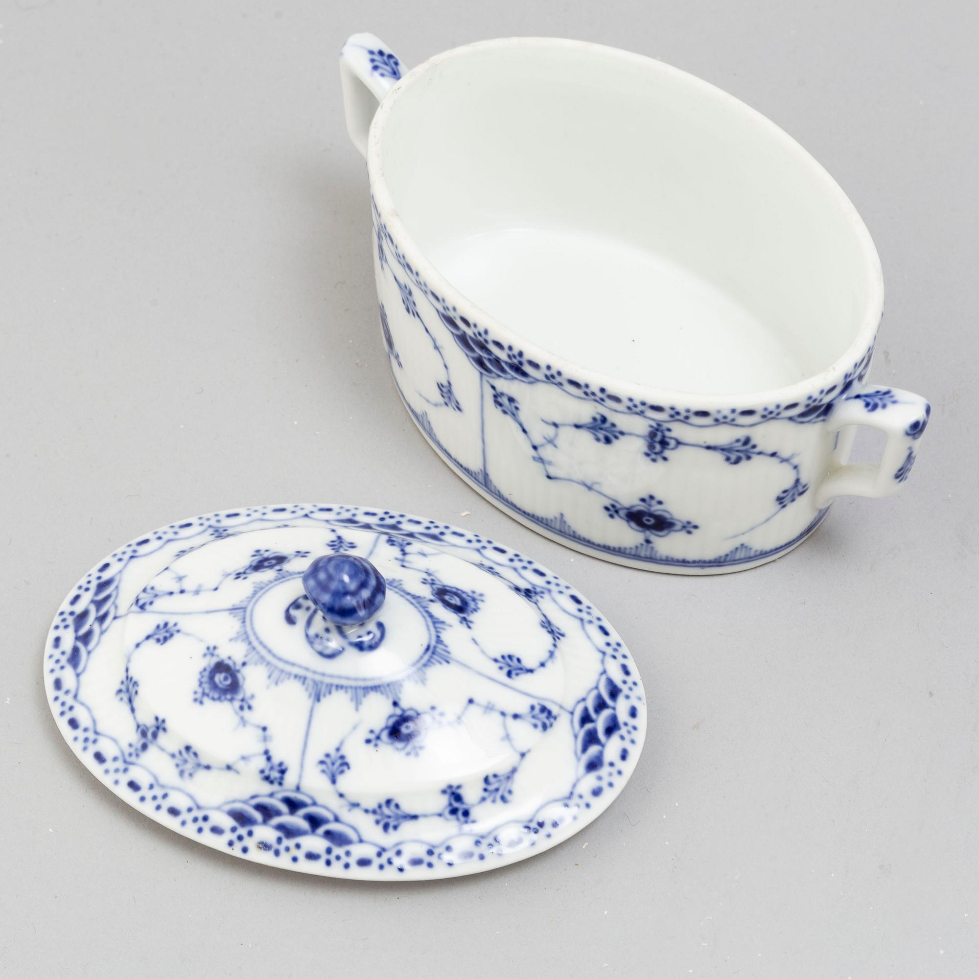 A 26-piece porcelain 'Blue Fluted' full lace tea service, Royal Copenhagen, Denmark.