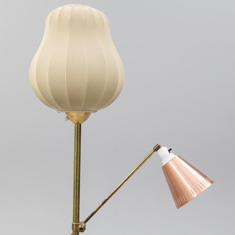 GOLVLAMPA, 1900-talets andra hälft.