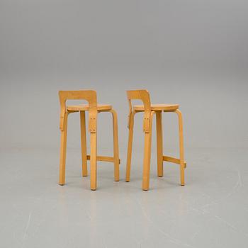 ALVAR AALTO, barstolar, ett par, "K65", Artek. Modellen formgiven 1935.