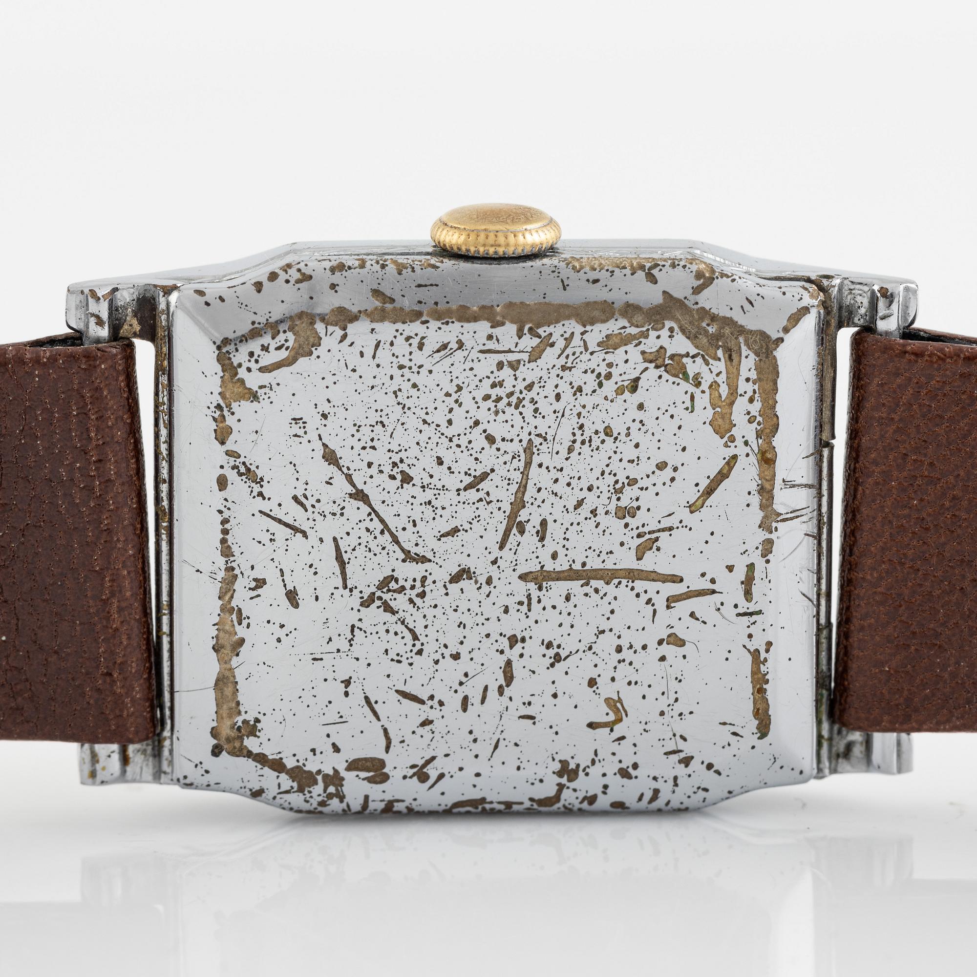 Enicar, Chronometer, wristwatch, 26 x 29 (37) mm.