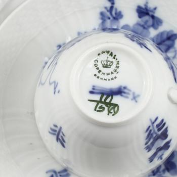 SERVISDELAR, 25 st, "Blå blomst", Royal Copenhagen, Danmark, 1900-talets andra hälft.