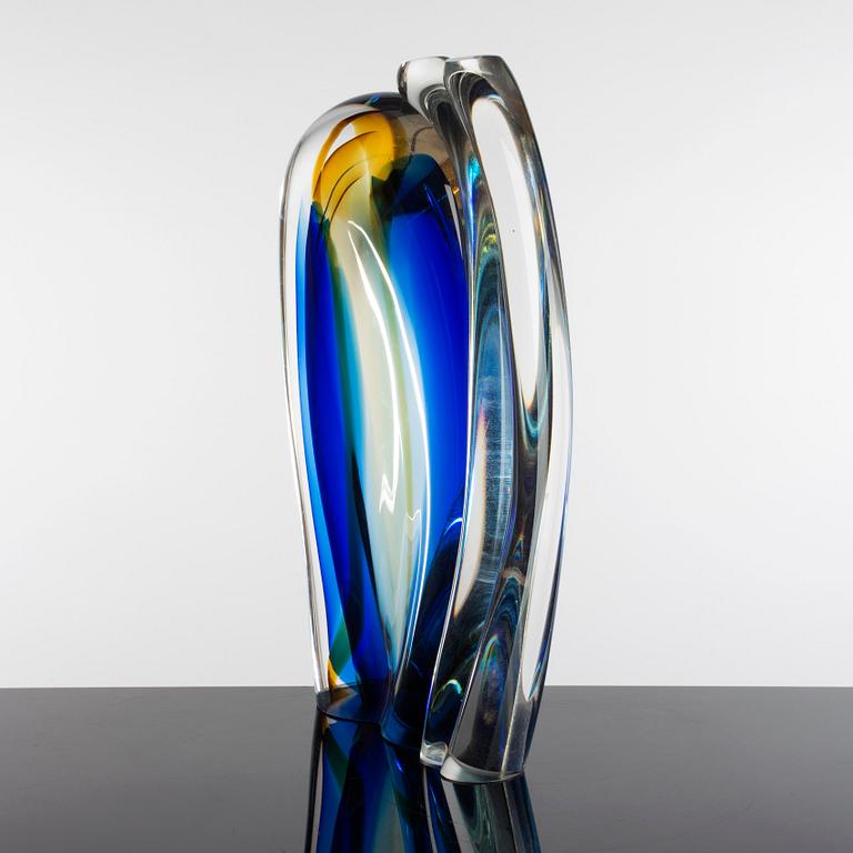 An unique glass sculpture by Göran Wärff, Kosta Boda 1999.